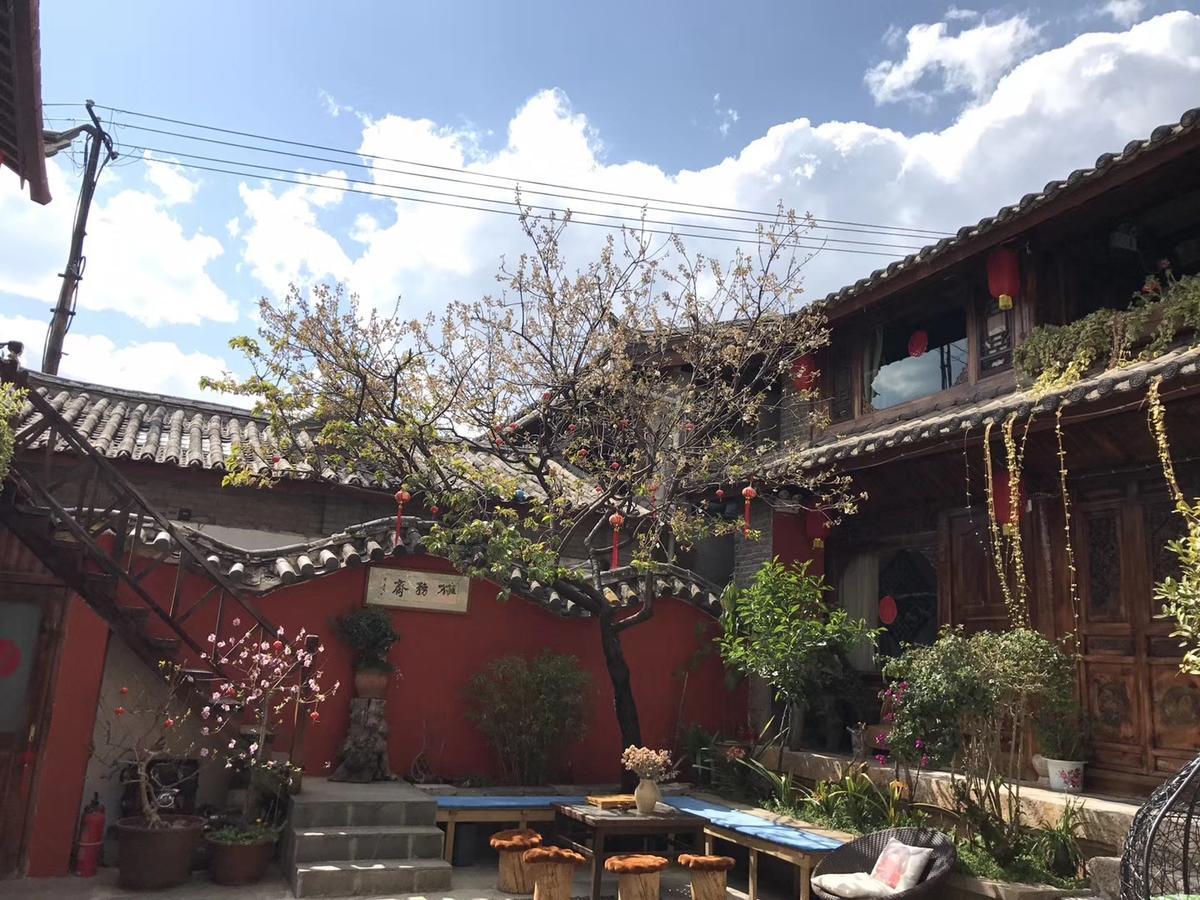 Lijiang Buwuzhai Inn Екстер'єр фото