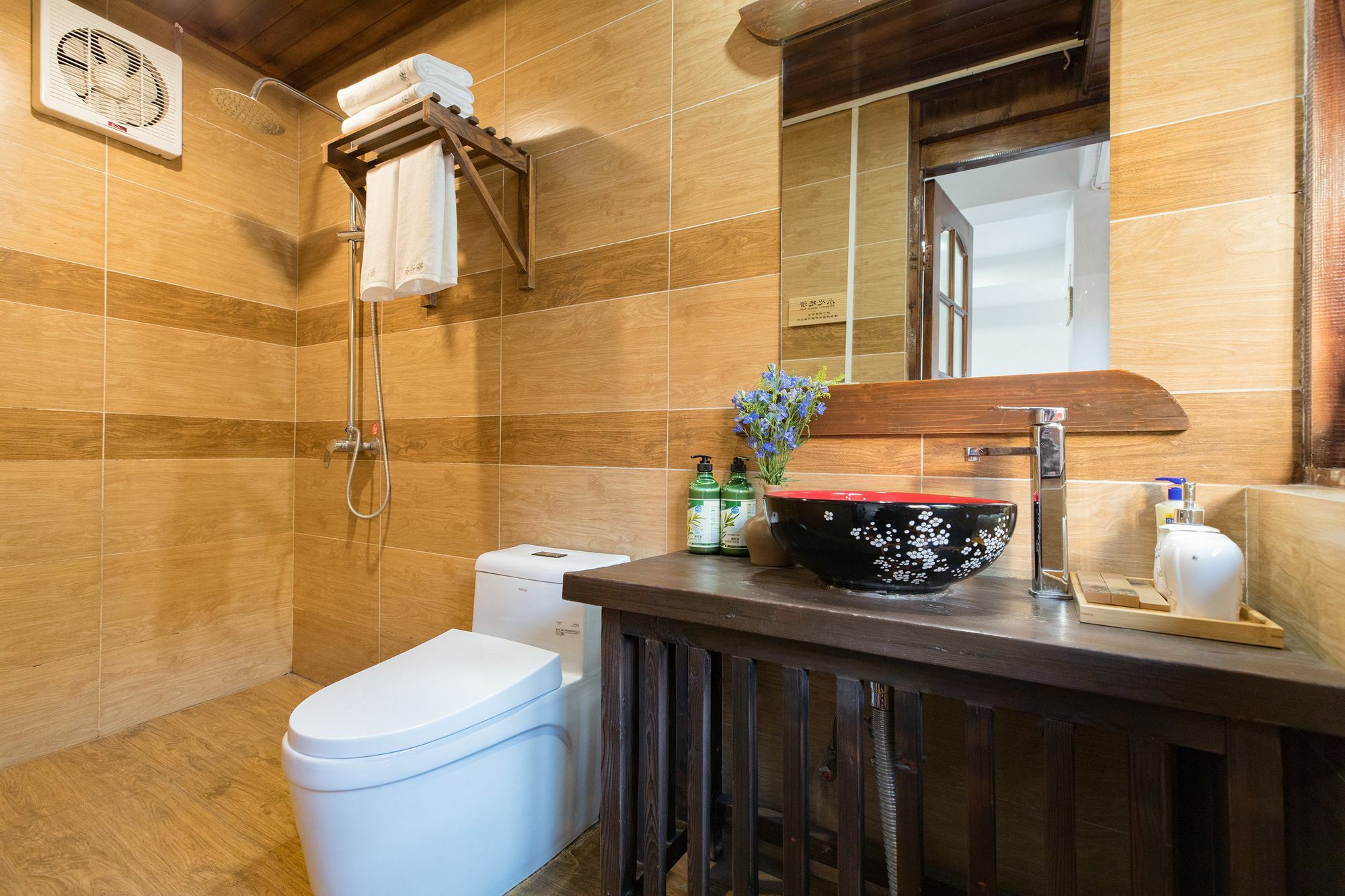 Lijiang Buwuzhai Inn Екстер'єр фото